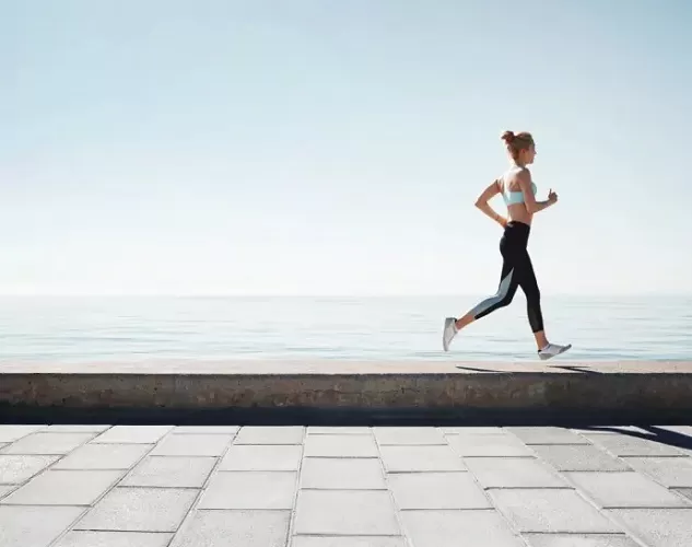 Bổ sung vitamin K2: Chiến lược then chốt hỗ trợ sức khỏe xương và tim mạch ở mọi lứa tuổi